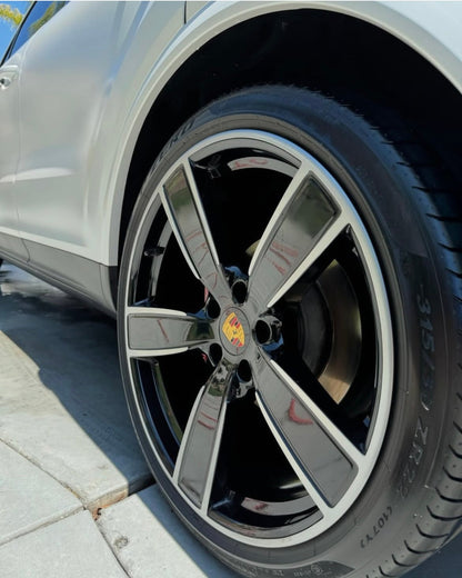 Inside & Out - Pollitos details