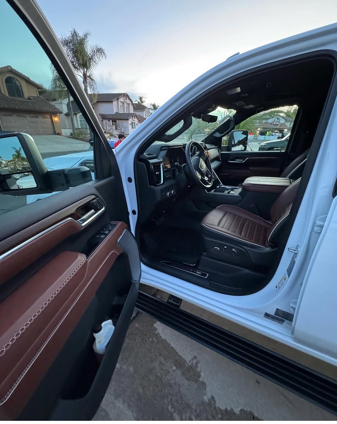 Interior detail - Pollitos details